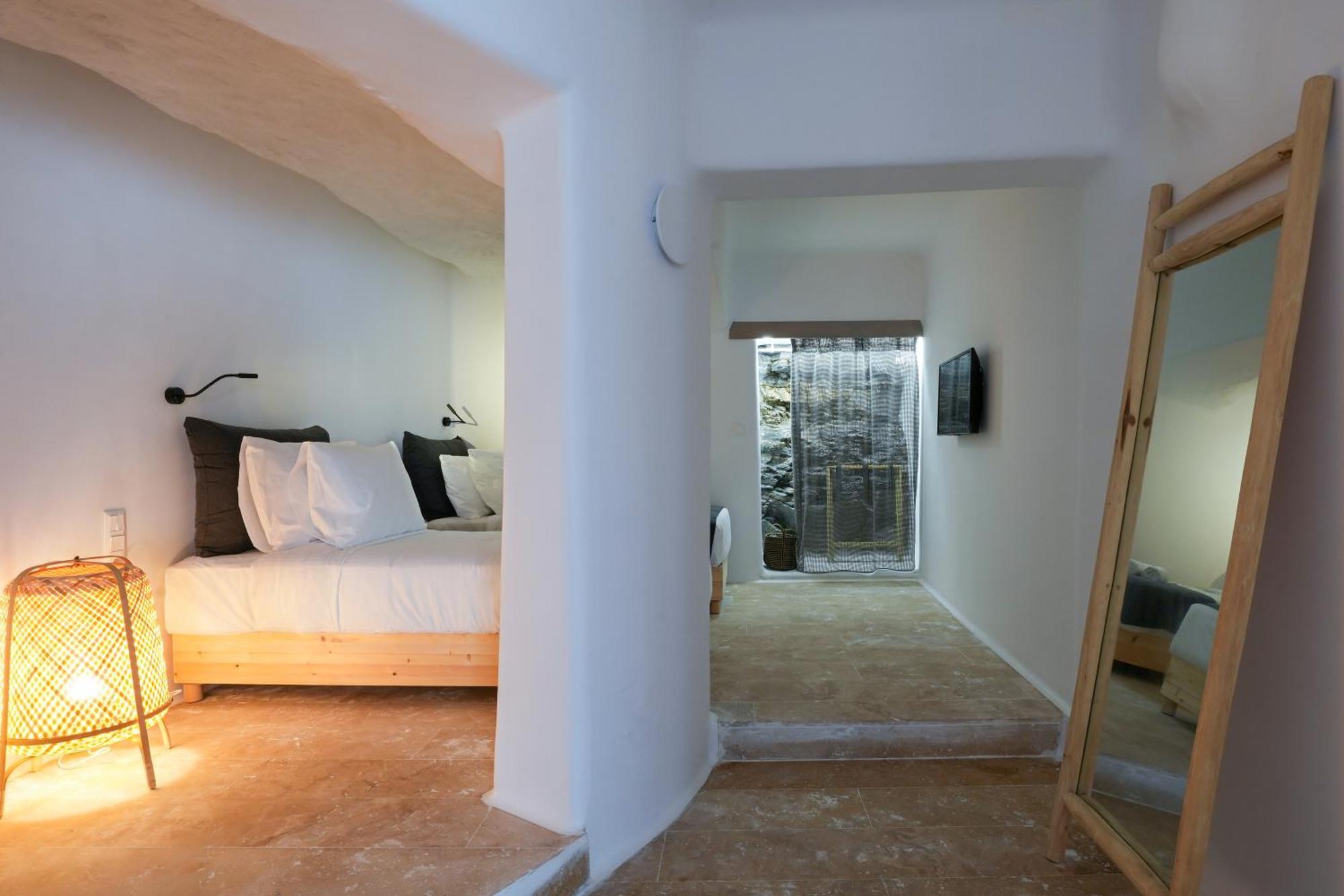 White Stone Mykonos Hotell Agios Ioannis Diakoftis Exteriör bild