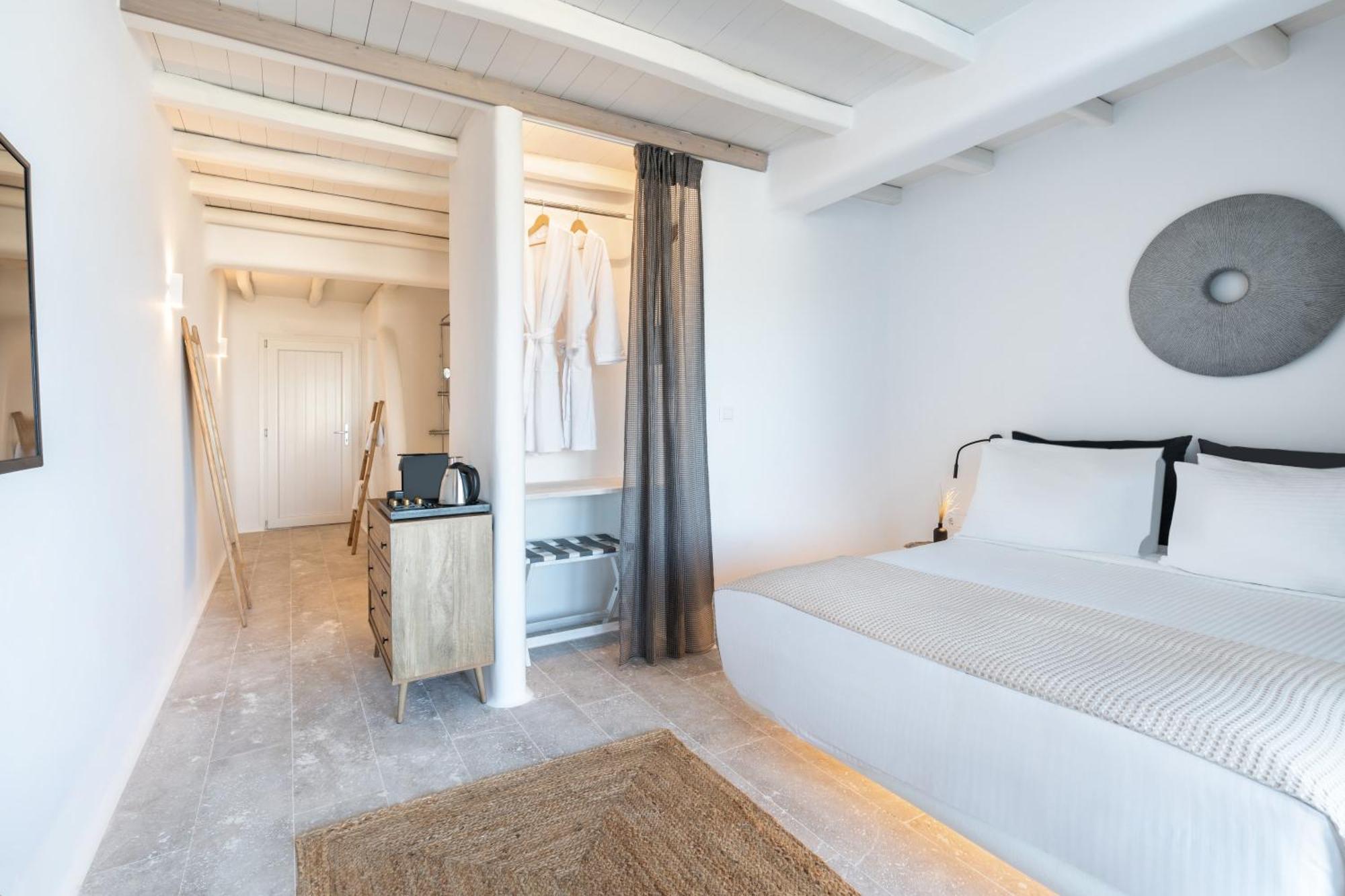 White Stone Mykonos Hotell Agios Ioannis Diakoftis Exteriör bild
